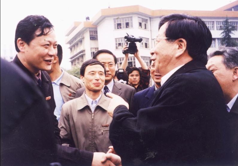 MK体育官网
