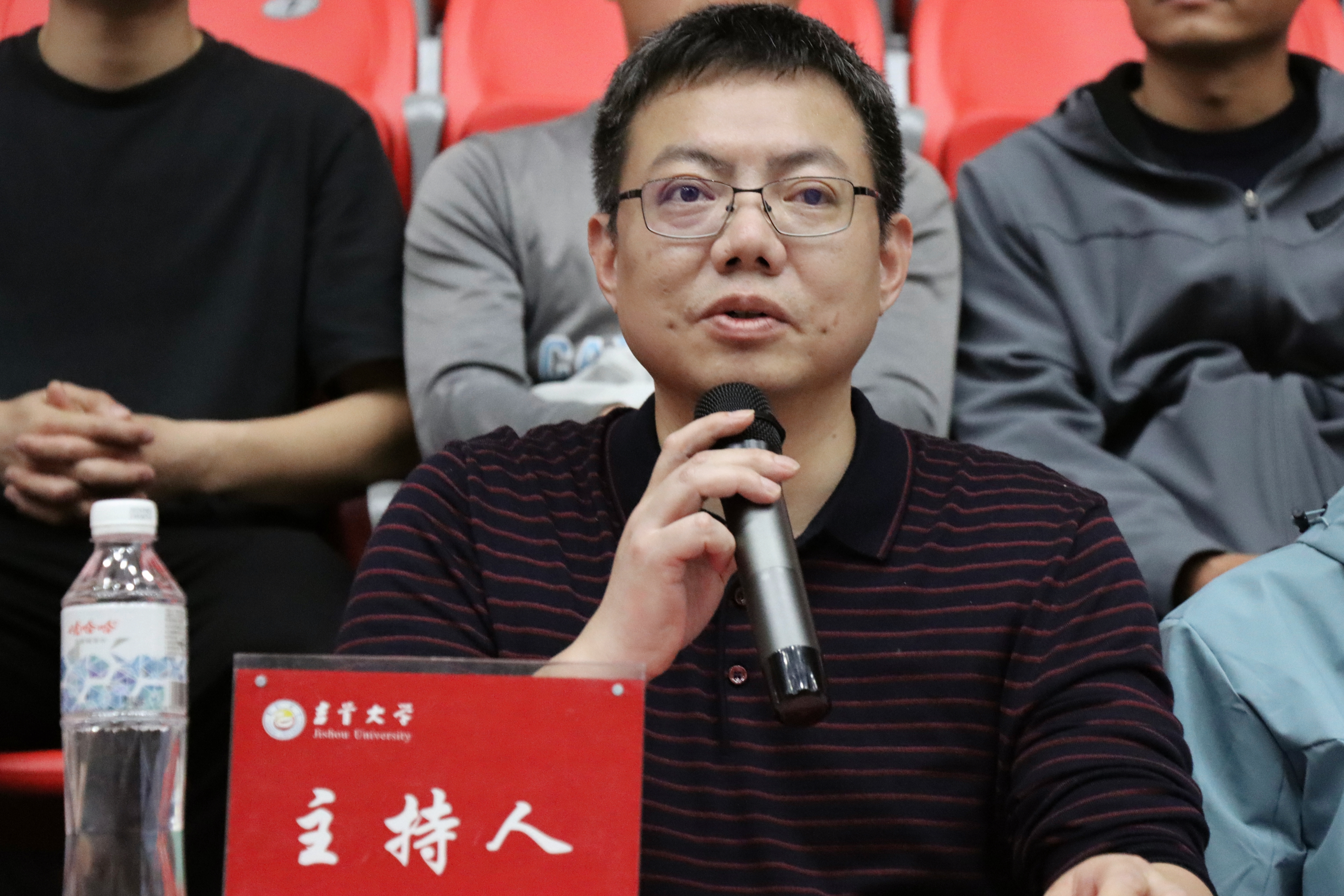 MK体育官网