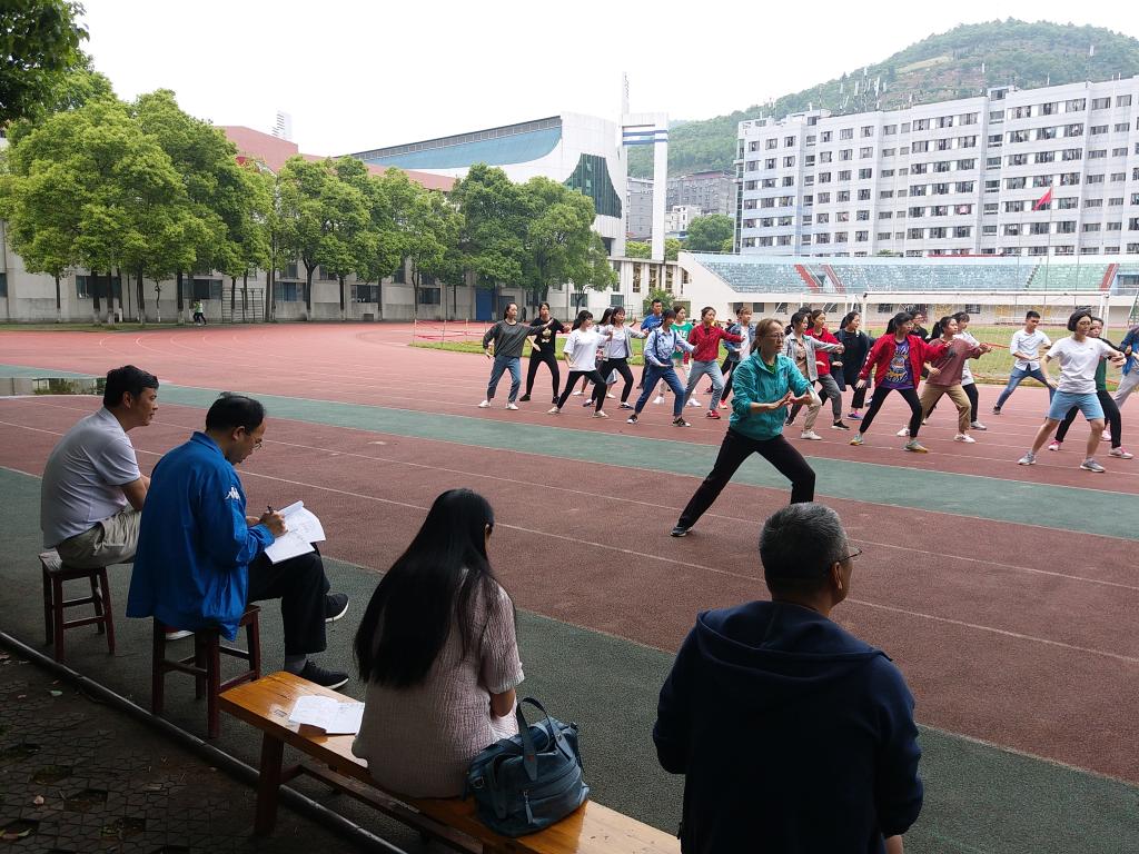 MK体育官网