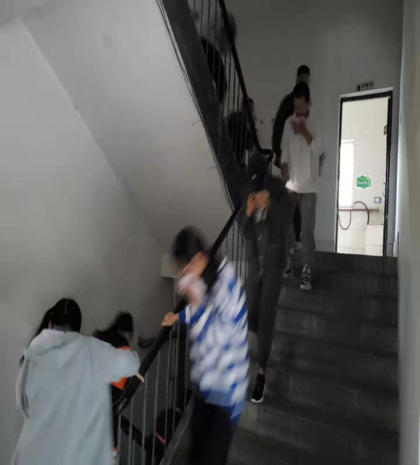 MK体育官网